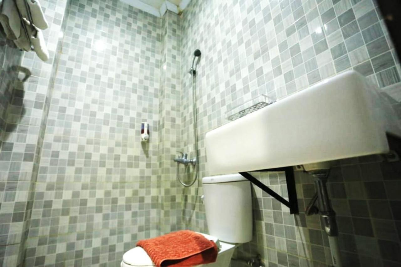 Urbanview Hotel Mulia Indah Palopo المظهر الخارجي الصورة